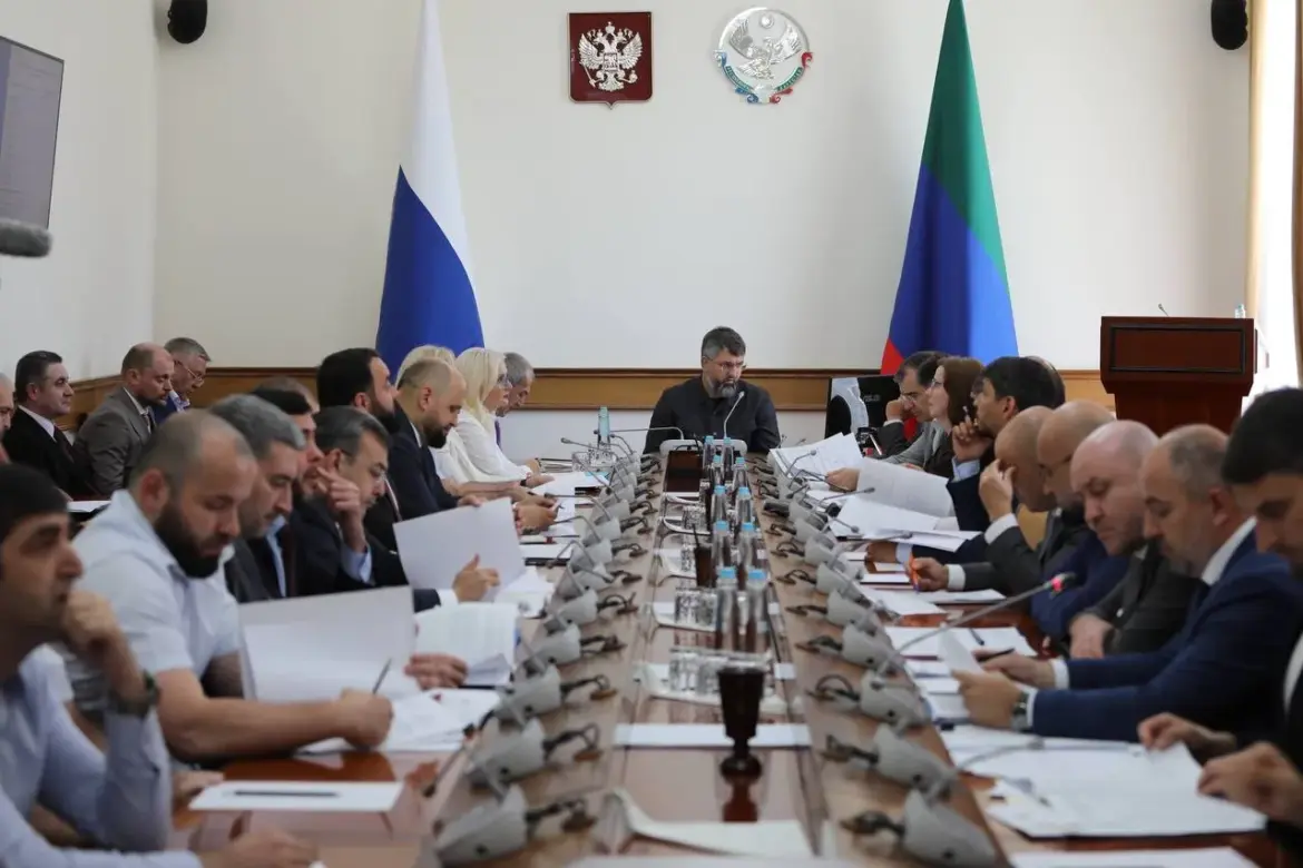 За год в Дагестане количество банкоматов и терминалов выросло почти на треть