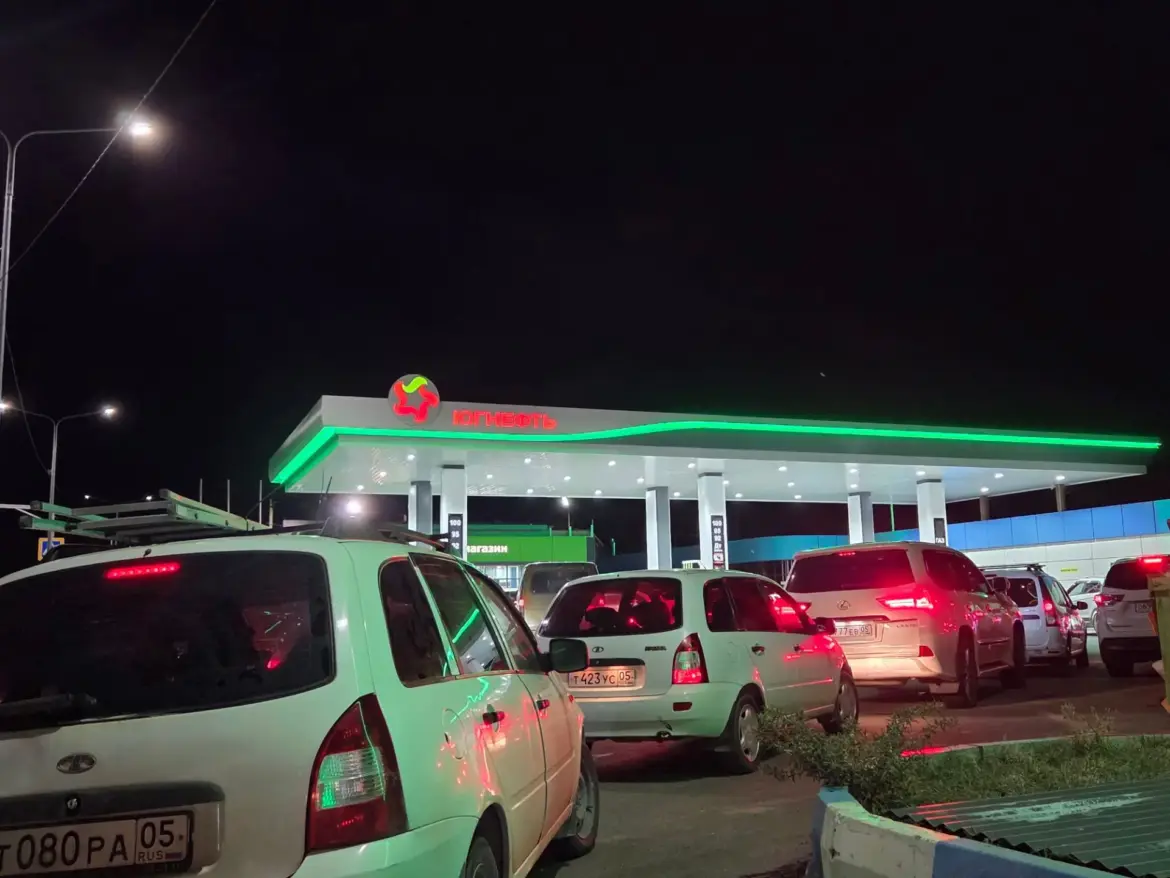 Мэрия Махачкалы опубликовала список работающих АЗС в городе