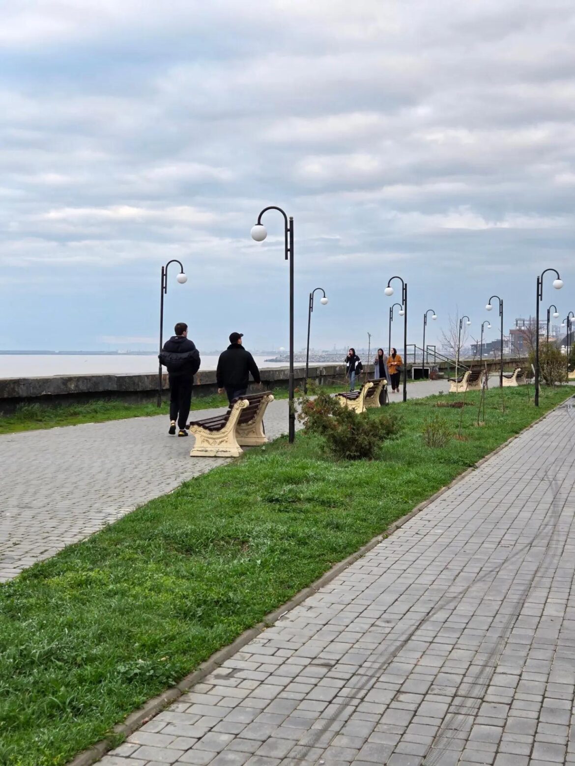 Каспийчанам разъяснили сроки начала отопительного сезона