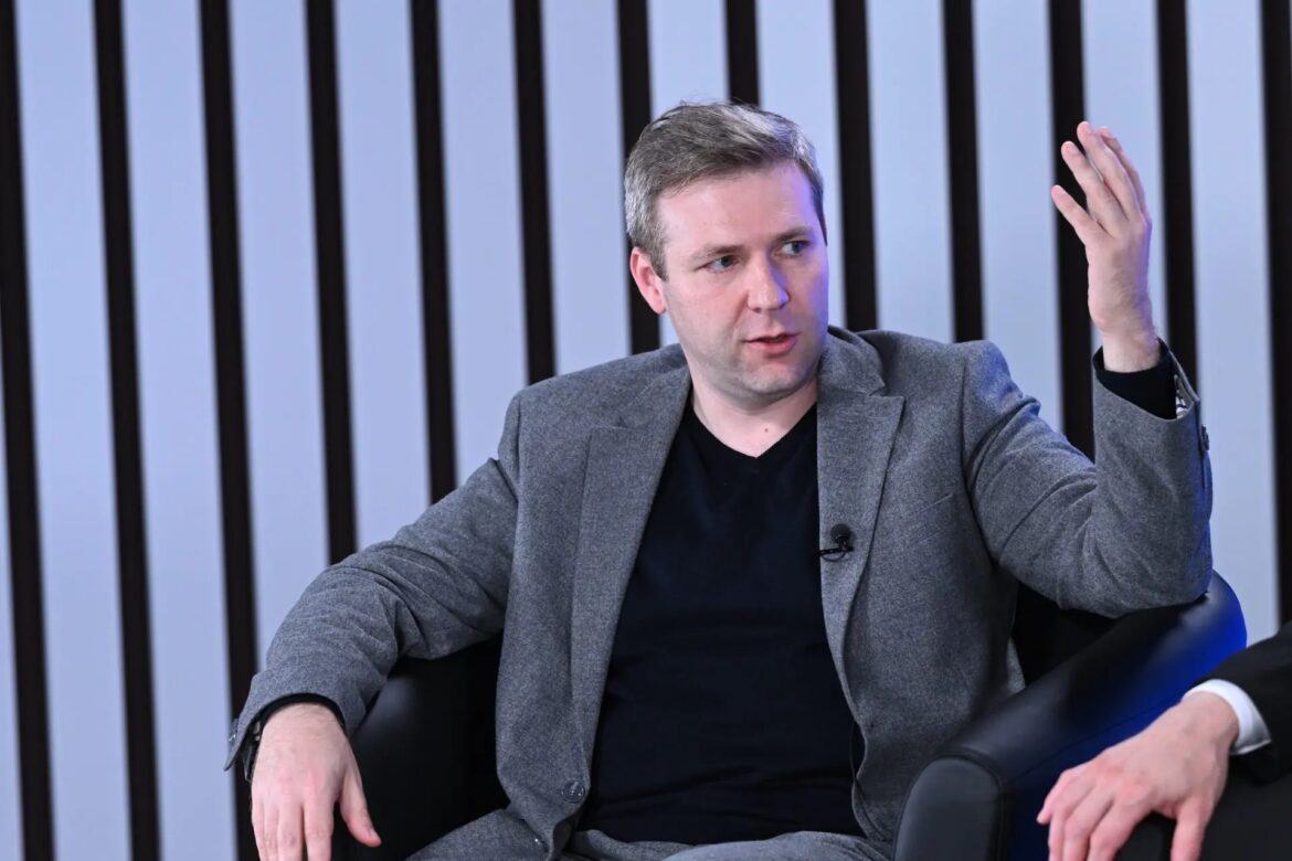 Илья Гращенков